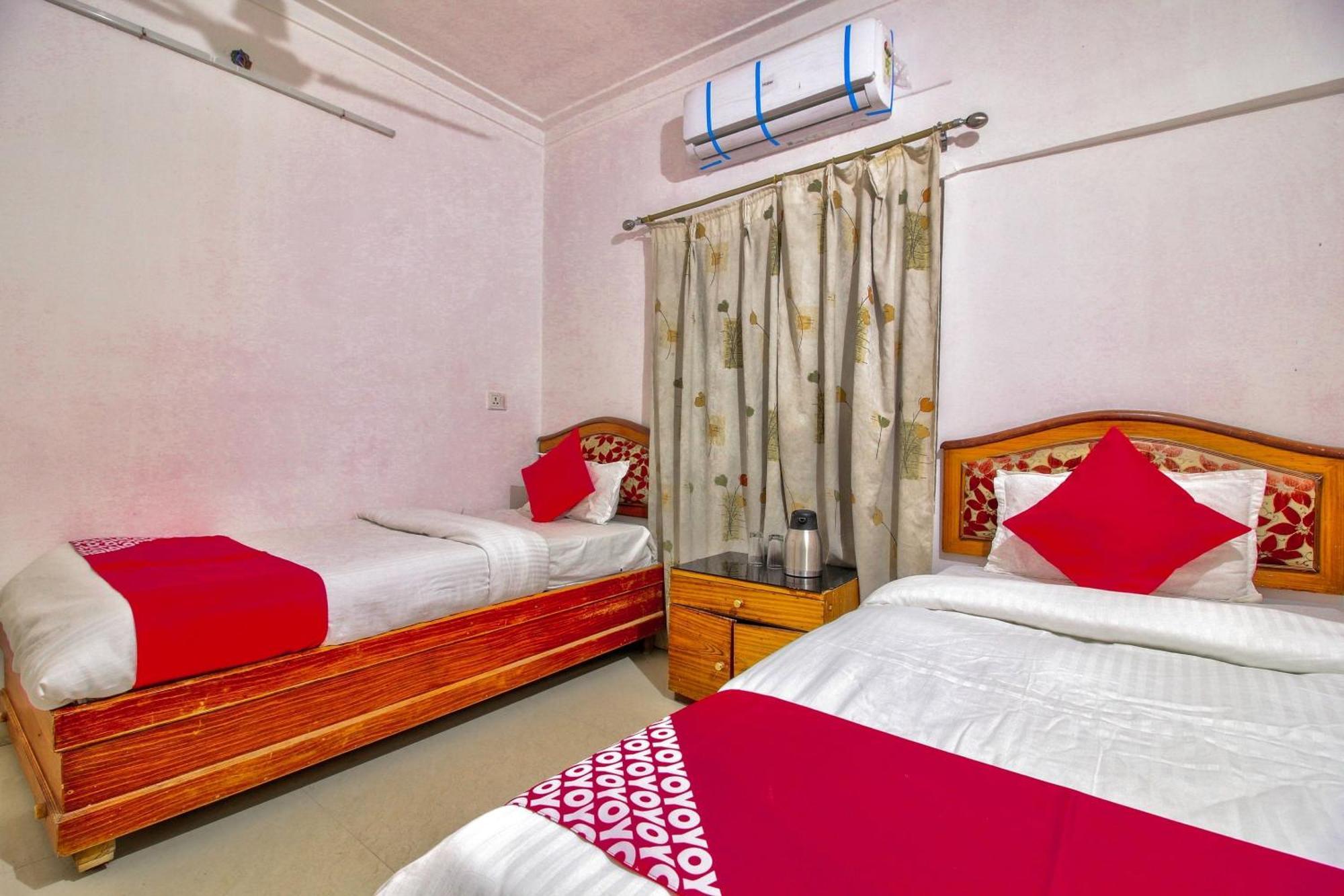 Hotel O Embassy Bodh Gaya Exteriör bild