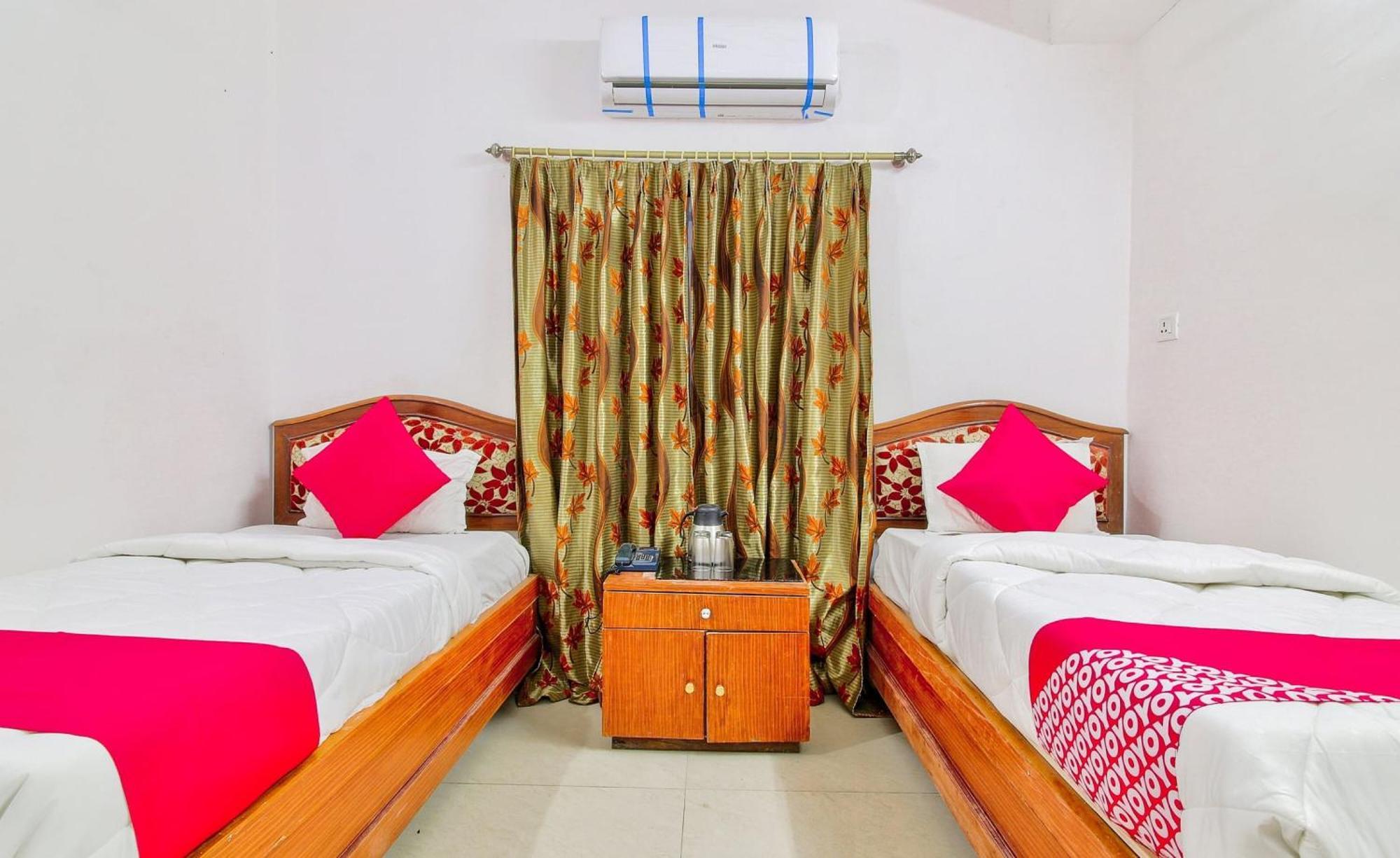 Hotel O Embassy Bodh Gaya Exteriör bild